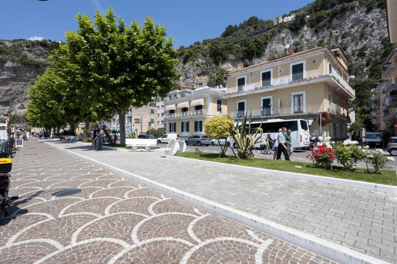 Numero 5 al mare Apartment Maiori Exterior foto